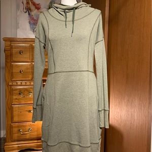 NWT Comfortable Long Sleeve Sweatshirt Dress
